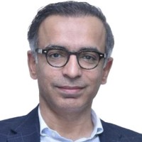 Email e telefono di Favad Soomro