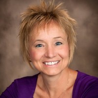 Golden Spike Realty Employee Tami Snyder's profile photo