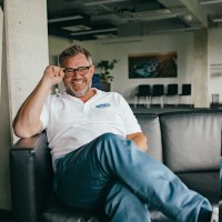 Niels Pfaff Email & Phone Number