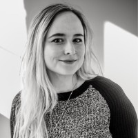 Nadya Voitenok Email