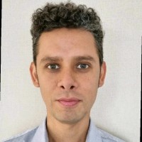 Héctor Aranda Email