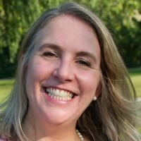 Lisa Freda Email