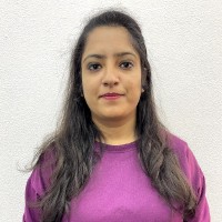 Chandni Lalwani Email