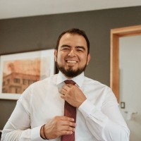 Rubén Hernández Email