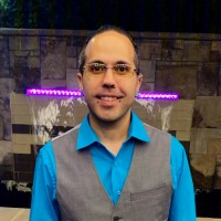 Omar Lebrón Email