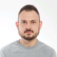 Maksym Khomenko Email