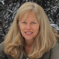 Kari Baumbach Email & Phone Number