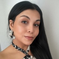 Personalize Papéis Employee Aline Damiane's profile photo