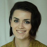 Zoë Woods Email & Phone Number