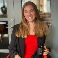 Stina Perbo Email