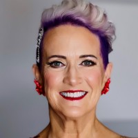Maureen Gray Email & Phone Number