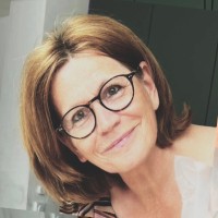 Daisy de Bie Email & Phone Number