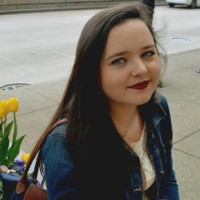 Edelman DXI Employee Kayla Burkard's profile photo