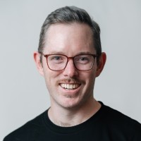 Simon Riordan Email
