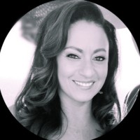 Insight Financial Services Employee Michelle Hallis's profile photo