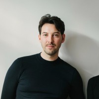 Gregor Neumann Email