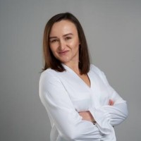 Magdalena Czerwinska Email