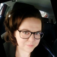 Anja Reichstein Email