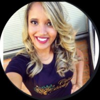 Anna Lacerda Email