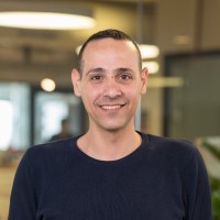 Elad Tzubery Email