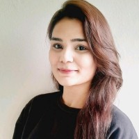 Nida Arshad Email