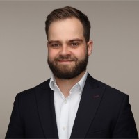 Gareth Watts Email & Phone Number