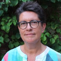 Anja van Leusden Email