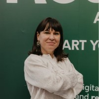 Gabriela Petre Email