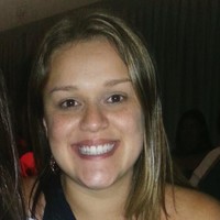 Roberta Luna Fernandes Email