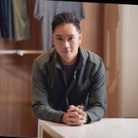 Arc'teryx Equipment Employee Keen Yim's profile photo