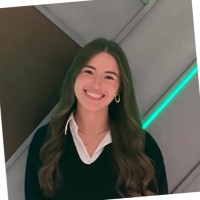 Beatriz Barcelos Email
