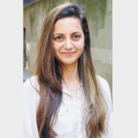 Nosheen Malik Email