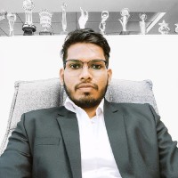 Evonence Employee Nisar Momin's profile photo