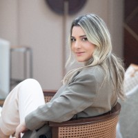 Vanessa Moraes Email