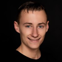 Danny van Kronenburg Email