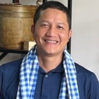 Vu Thuy Email