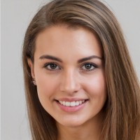 TextCortex AI Employee Vanessa de Leon's profile photo