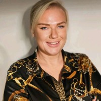 Vicky Armitage Email