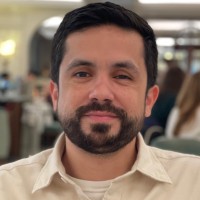 Freelance Artist and Graphic Designer Employee Mo Safavynia's profile photo