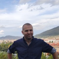 Maksym K. Email