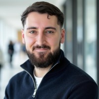 APH - Airport Parking & Hotels Employee Charlie Moore's profile photo