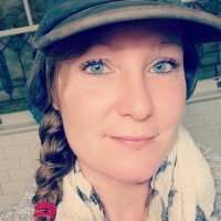 American Polarizers Inc Employee Carol Young's profile photo