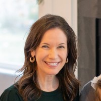 Curiosity Inc. Employee Eliza Cichonski's profile photo