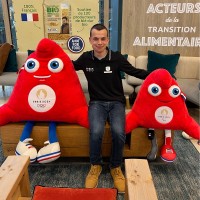 Robin Caron's profile photo