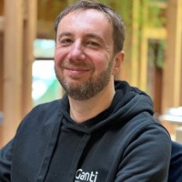 Ganti Employee Charly Aghetti's profile photo