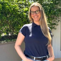 Olicenter Employee Cássia Junges Alves's profile photo