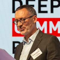 Pierre-Emmanuel Struyven Email & Phone Number