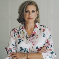 Zsófia Terbe Email