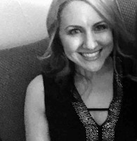 Amazon Employee Beth Warchol's profile photo