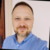 Tomasz Wąsik Email